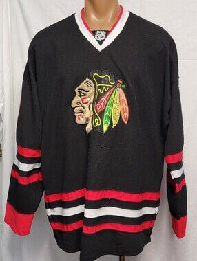 Vintage Reebok Sewn NHL Chicago Blackhawks Black Jersey 88 Kane Made In Canada